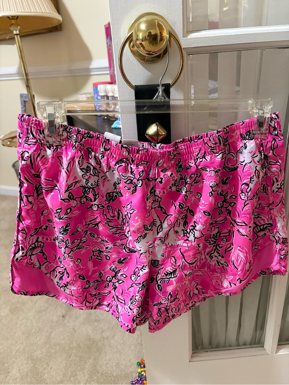 Lilly Pulitzer Luxletic Vibrant Pink Floral Active Shorts - Picture 4 of 5